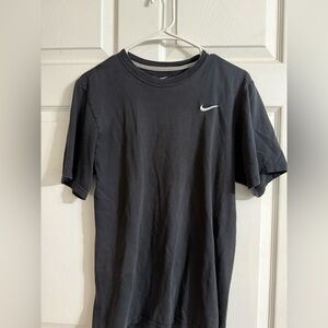Nike Men's Charcoal Short Sleeve Tee